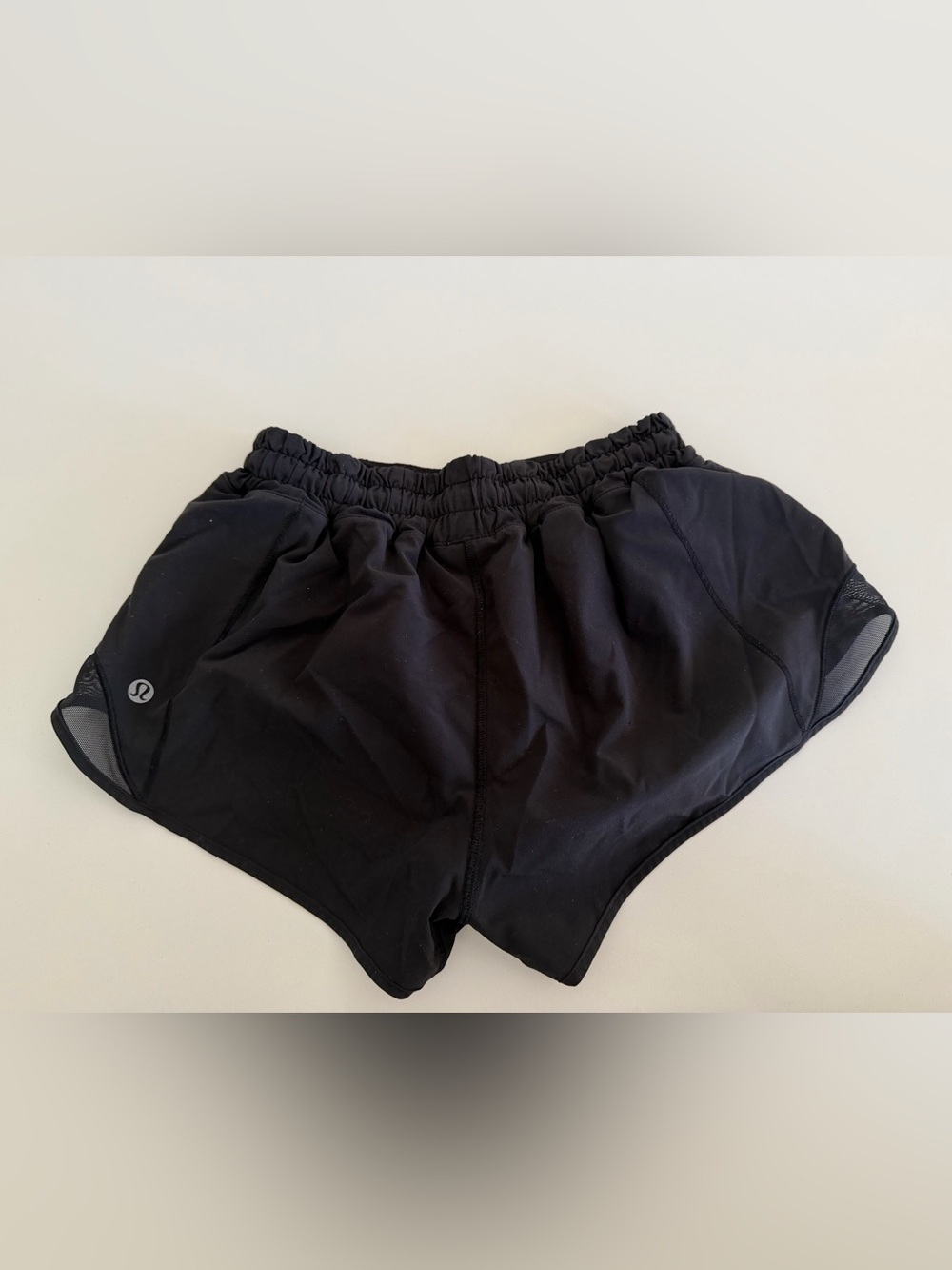 Lululemon Hotty Hots Low Rise Size 4 - Picture 2 of 3
